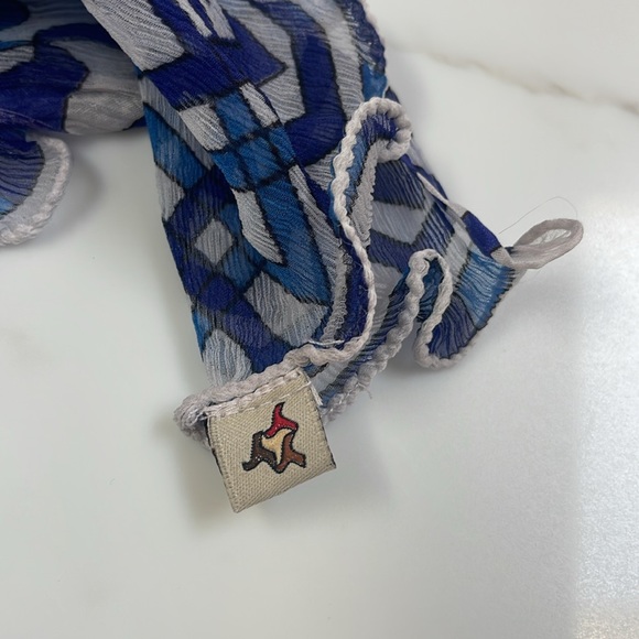 Wave scarf - Picture 6 of 6